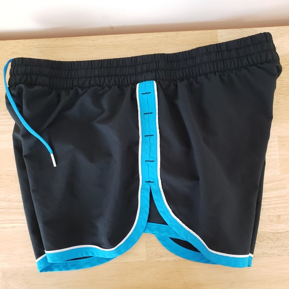 Under Armour Pants - Under Armour Heat Gear Women's Drawstring Shorts M